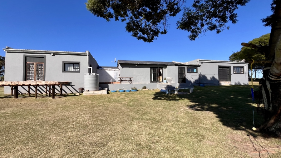 4 Bedroom Property for Sale in Greenbushes Eastern Cape